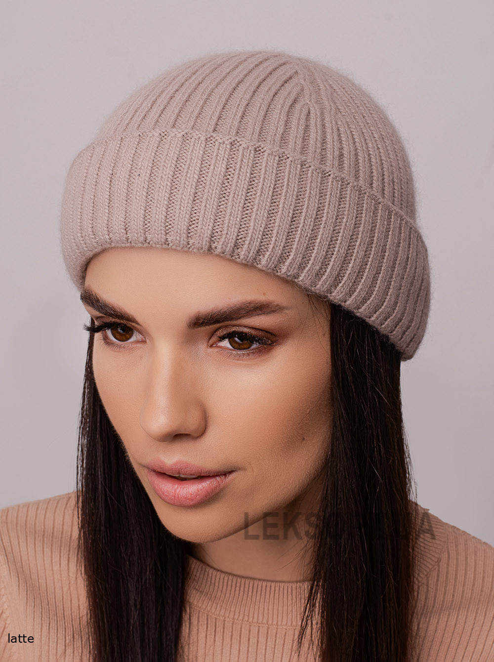 Buy Women's hat with a turn-up Araviya Women's hat with a turn-up Araviya