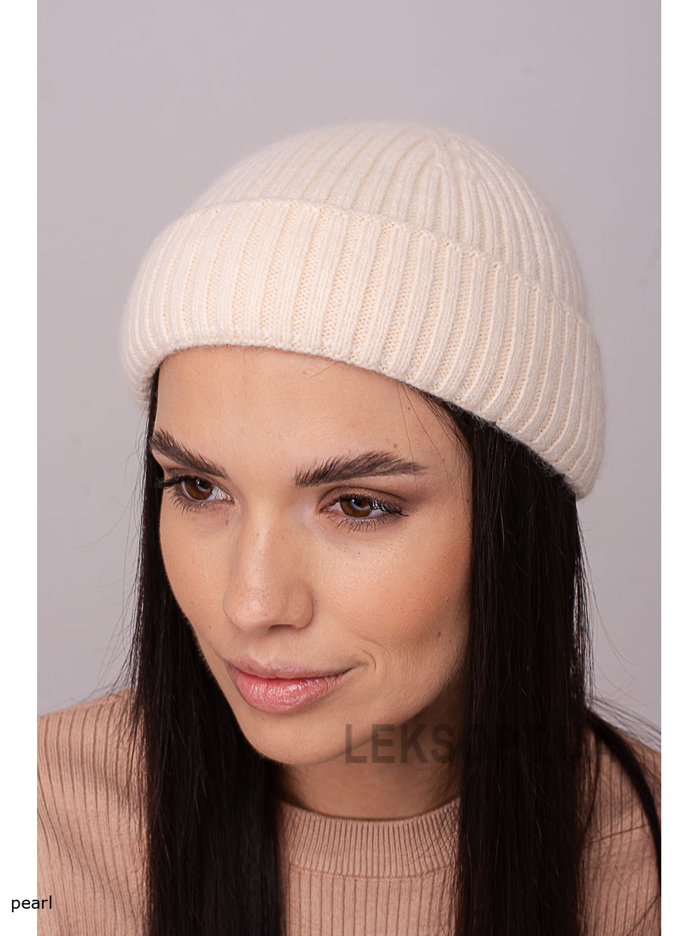 Women's cap with a turn-up Katrin
