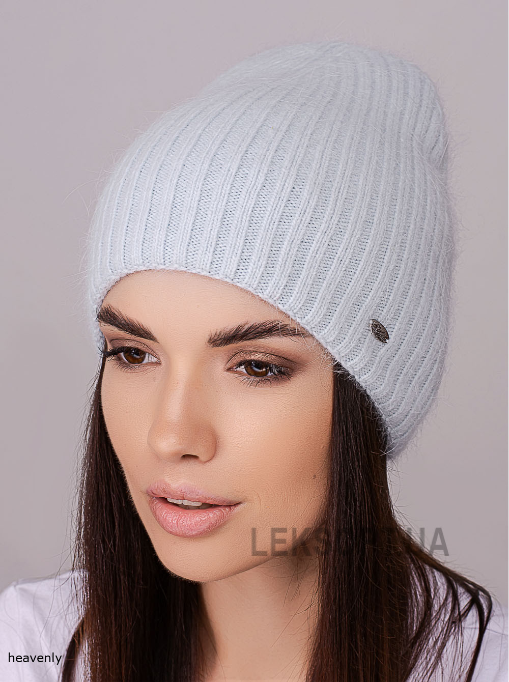 Women's cap Arkadiya