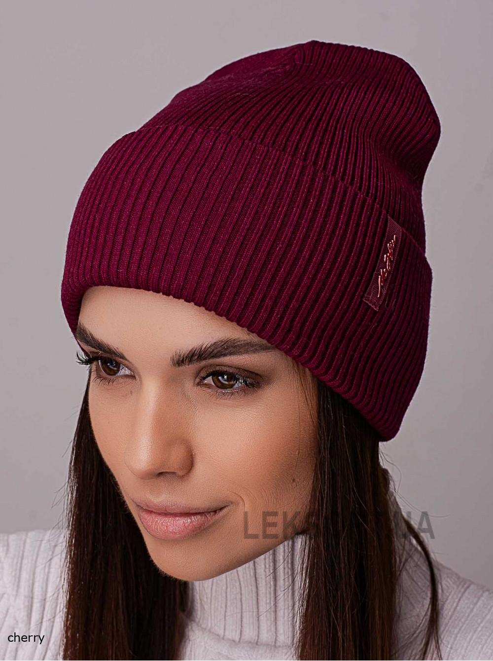 Women's cap Blyuz