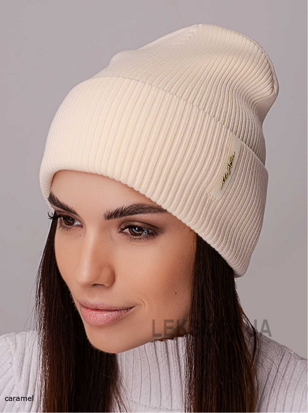 Women's cap Blyuz