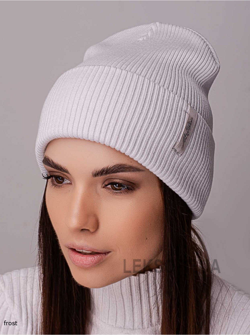 Women's cap Blyuz