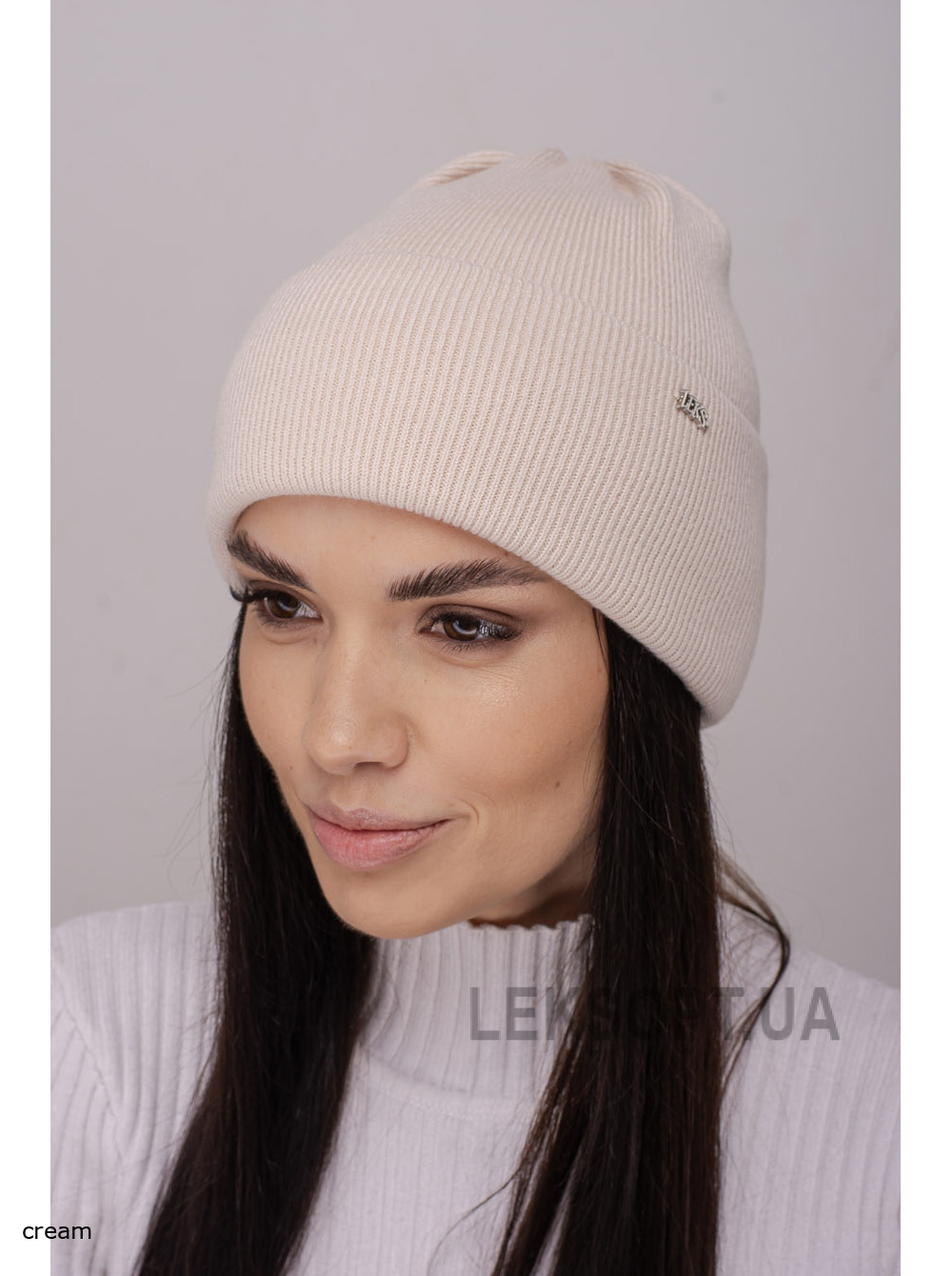 Women's cap with a lapel Daliya