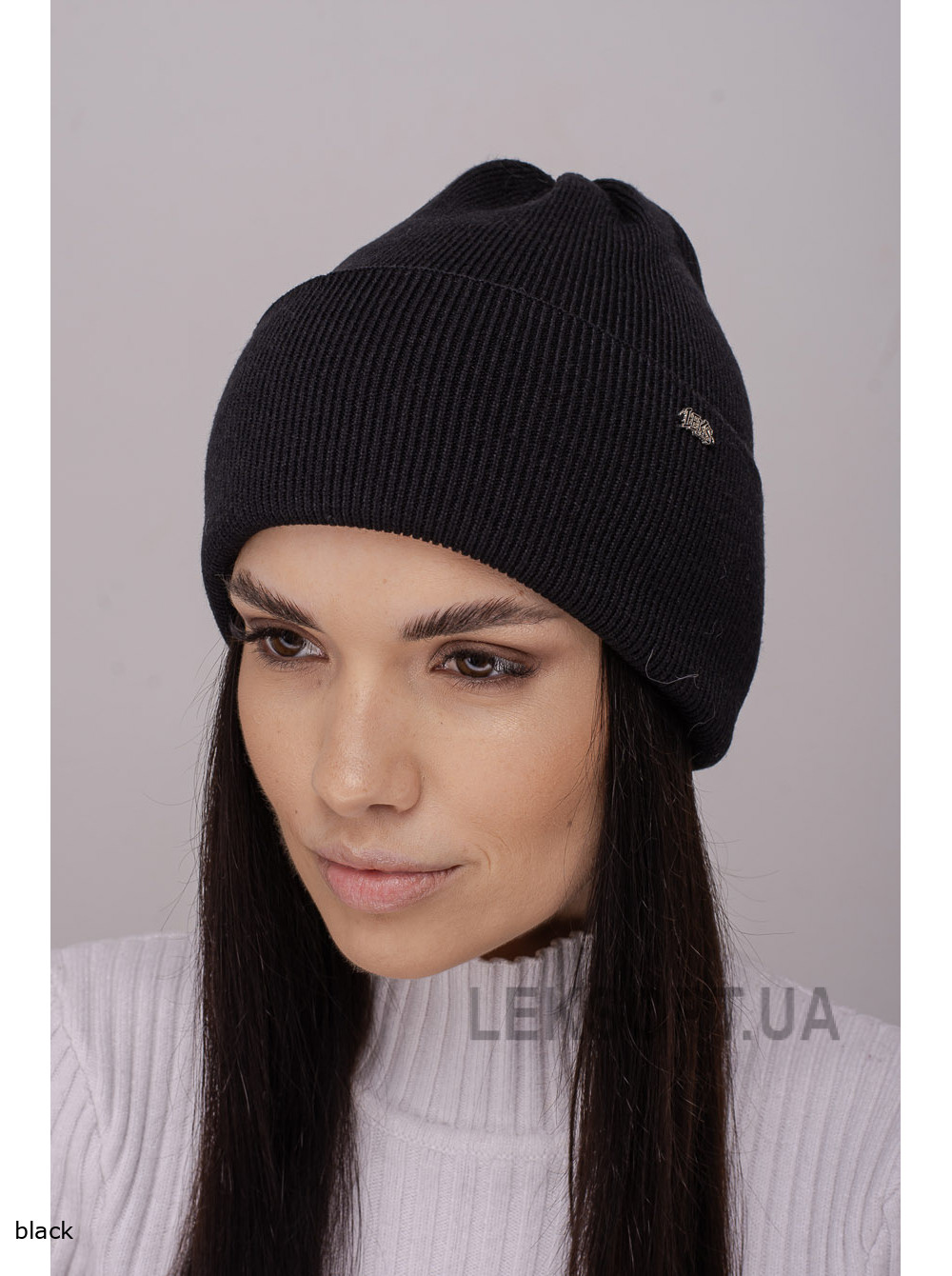 Women's cap with a lapel Daliya