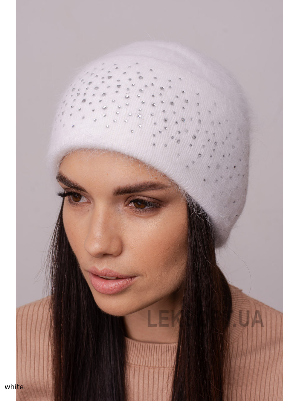 Women's hat with a rhinestone lapel Dzhezi