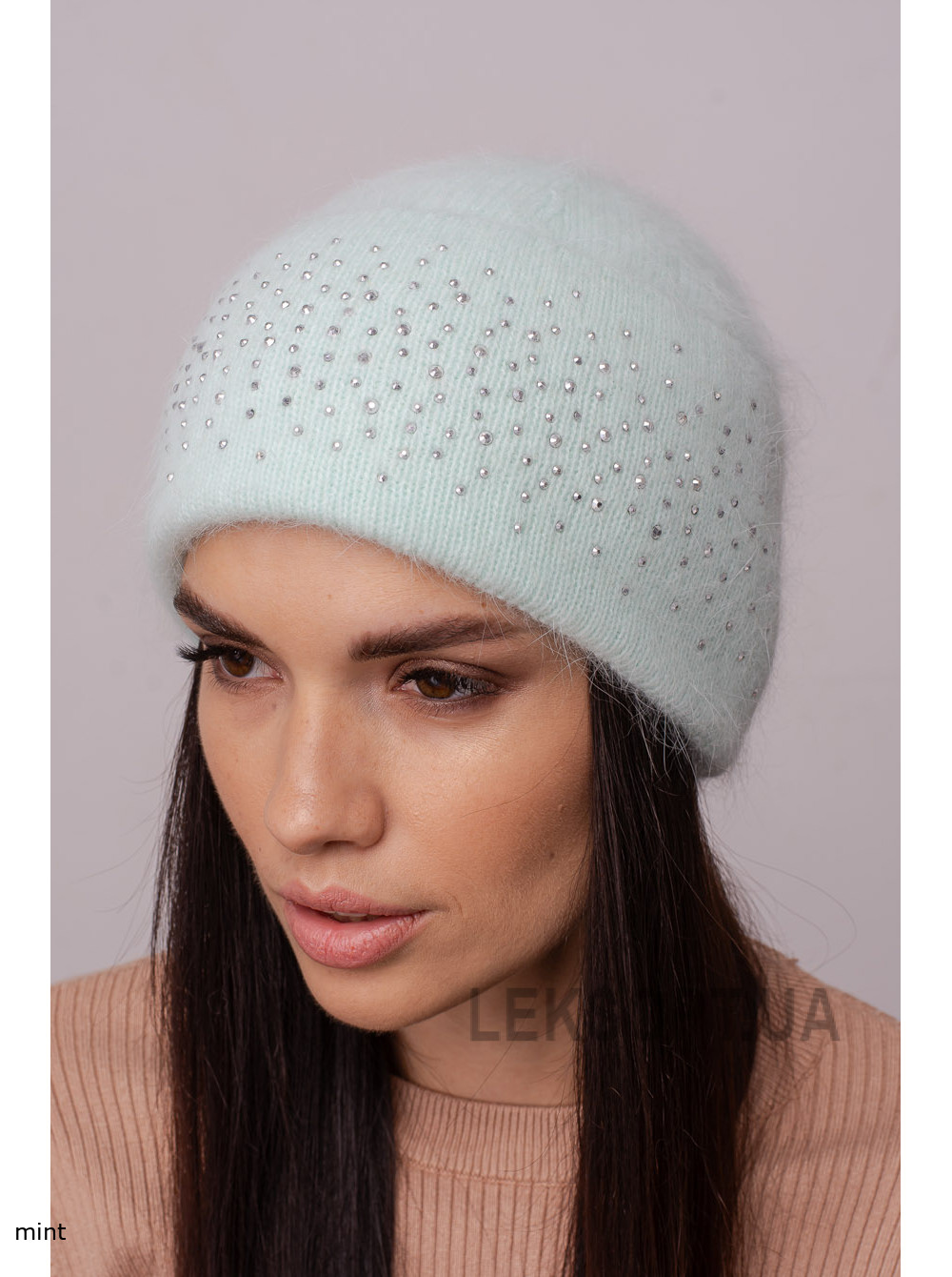 Women's hat with a rhinestone lapel Dzhezi