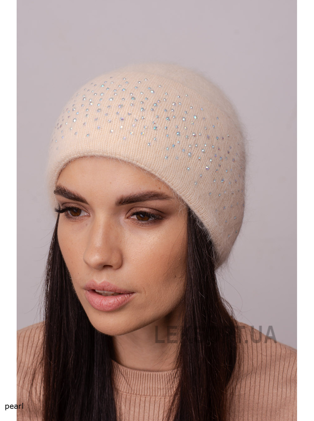 Women's hat with a rhinestone lapel Dzhezi