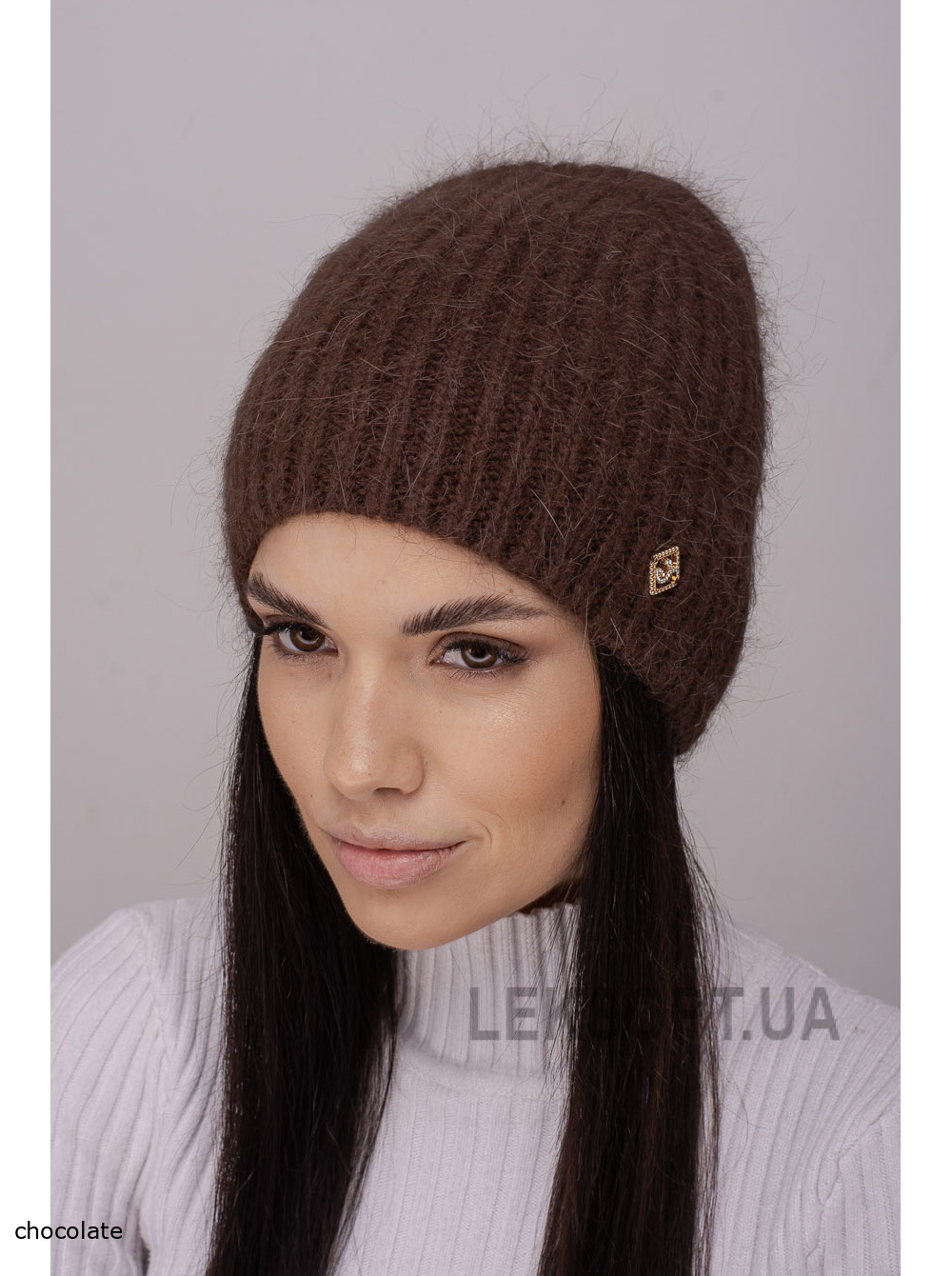 Women's cap Dzhuliya