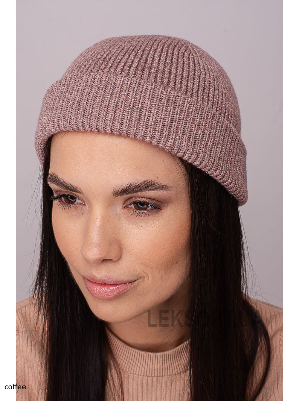 Women's cap with a turn-up Everest