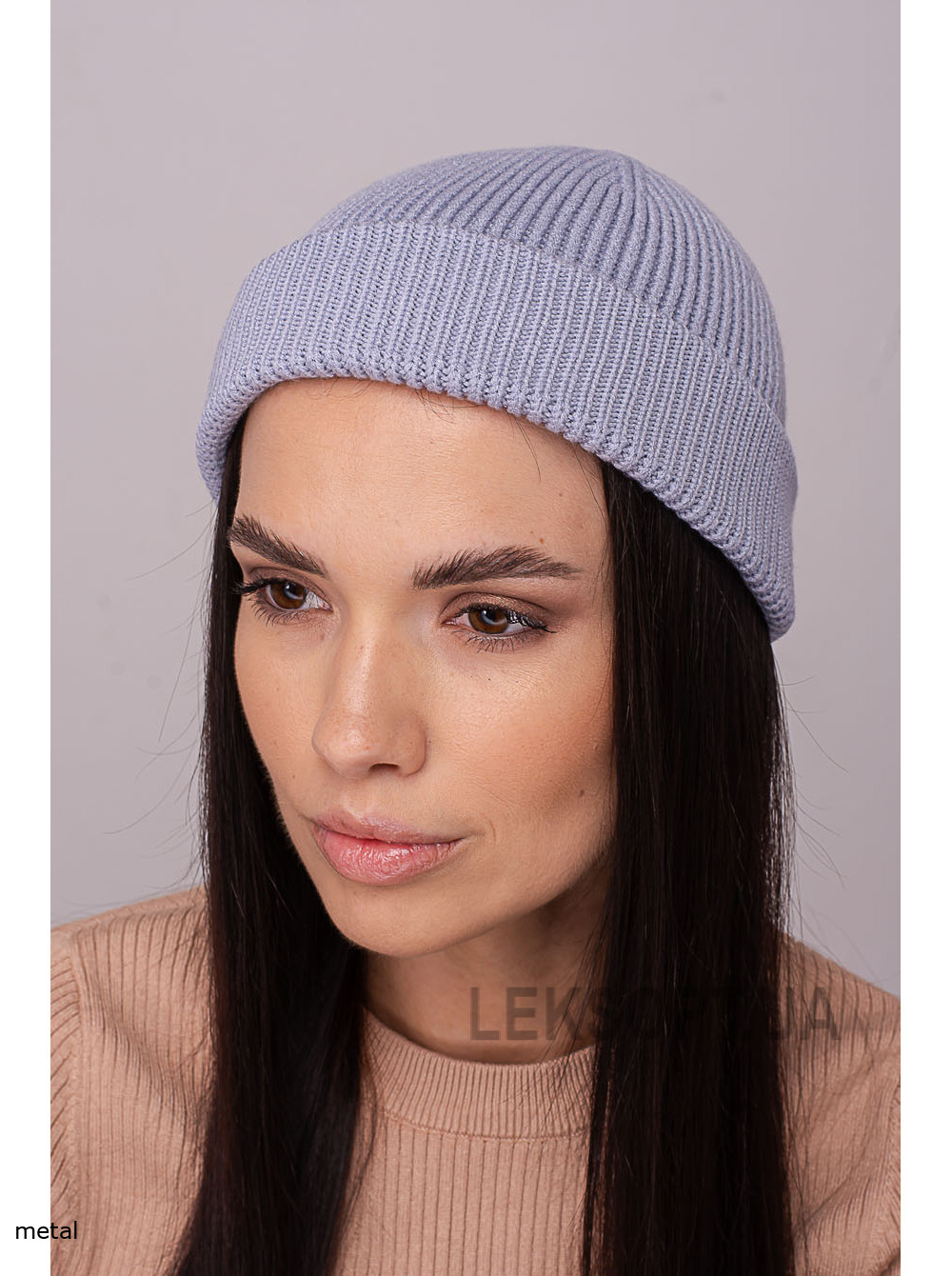 Women's cap with a turn-up Everest