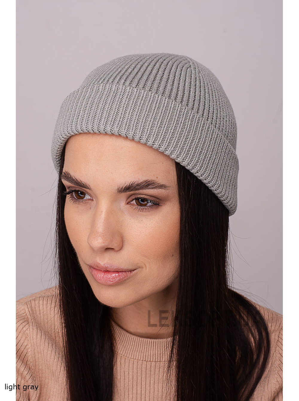 Women's cap with a turn-up Everest