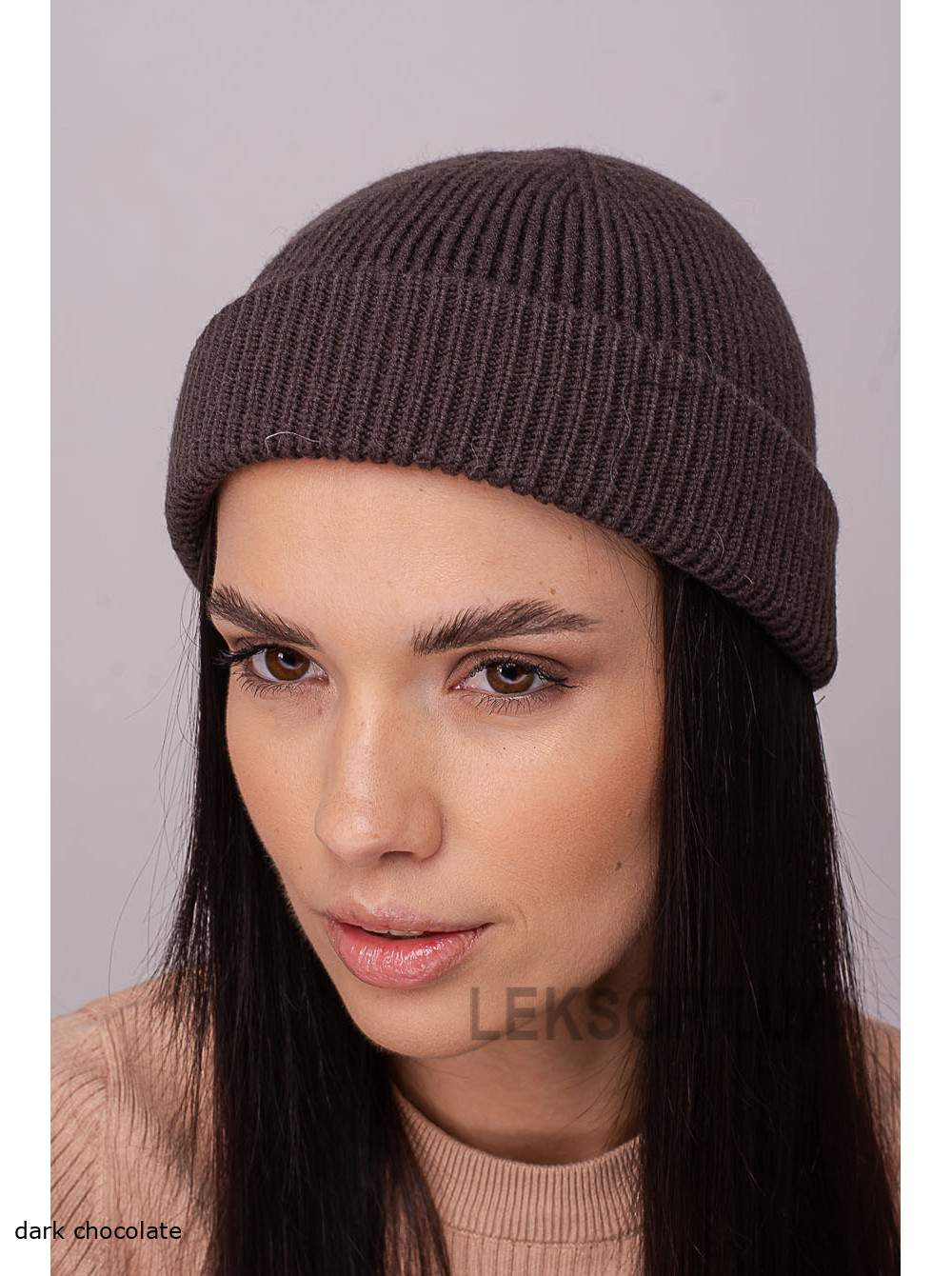 Women's cap with a turn-up Everest