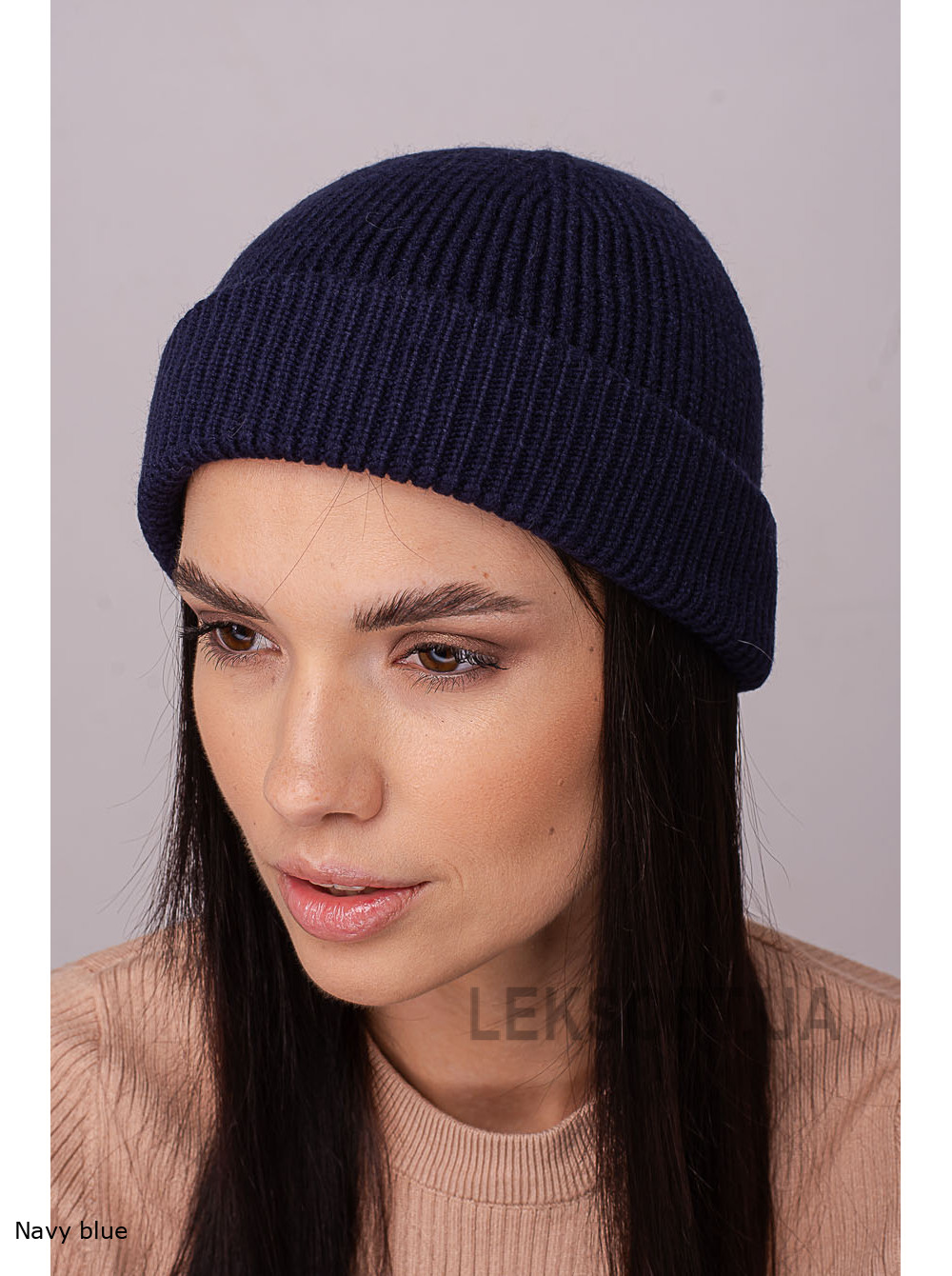 Women's cap with a turn-up Everest