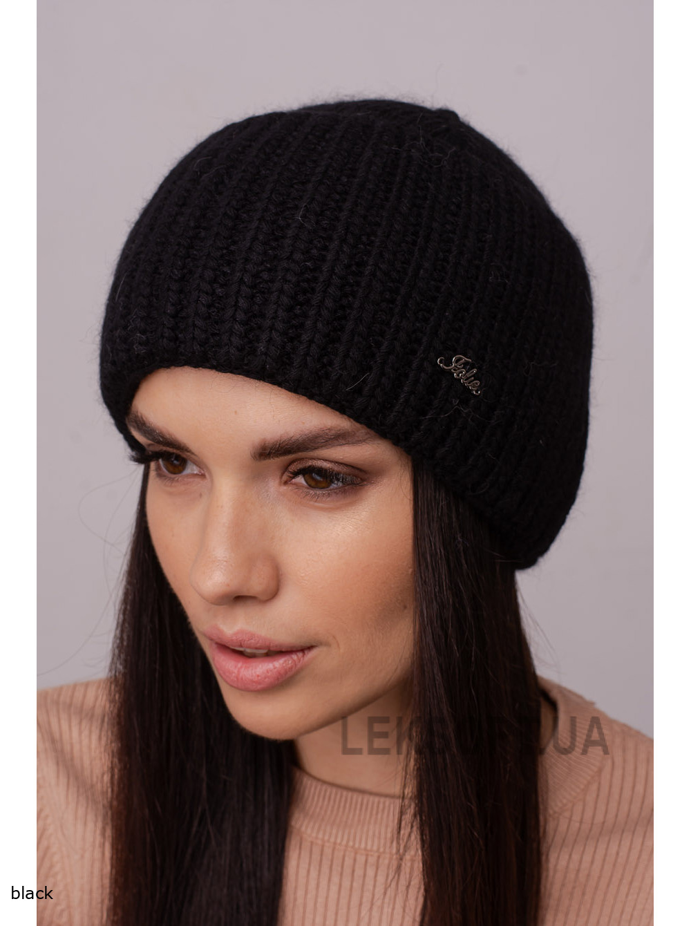 Women's hat with a lapel Zhasmin