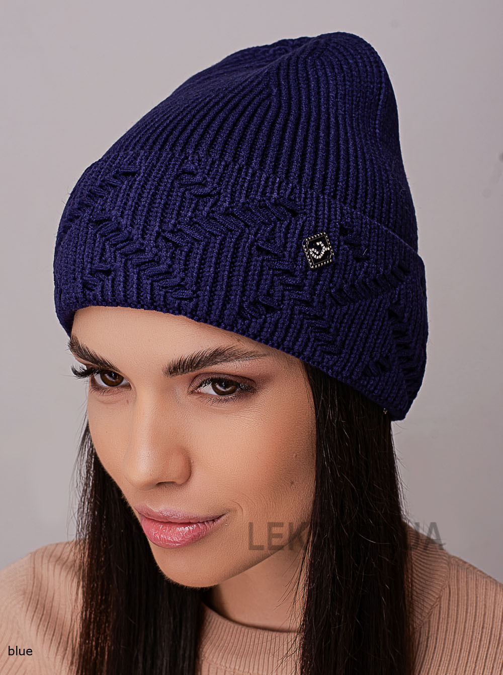 Women's cap with a turn-up Kapri