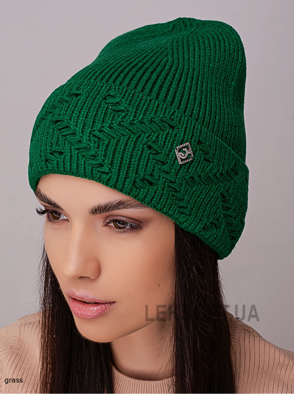 Women's cap with a turn-up Kapri