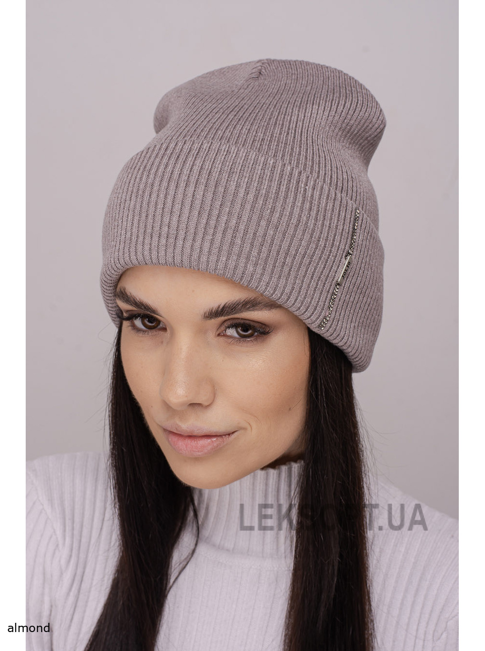 Women's cap with a lapel Daliya