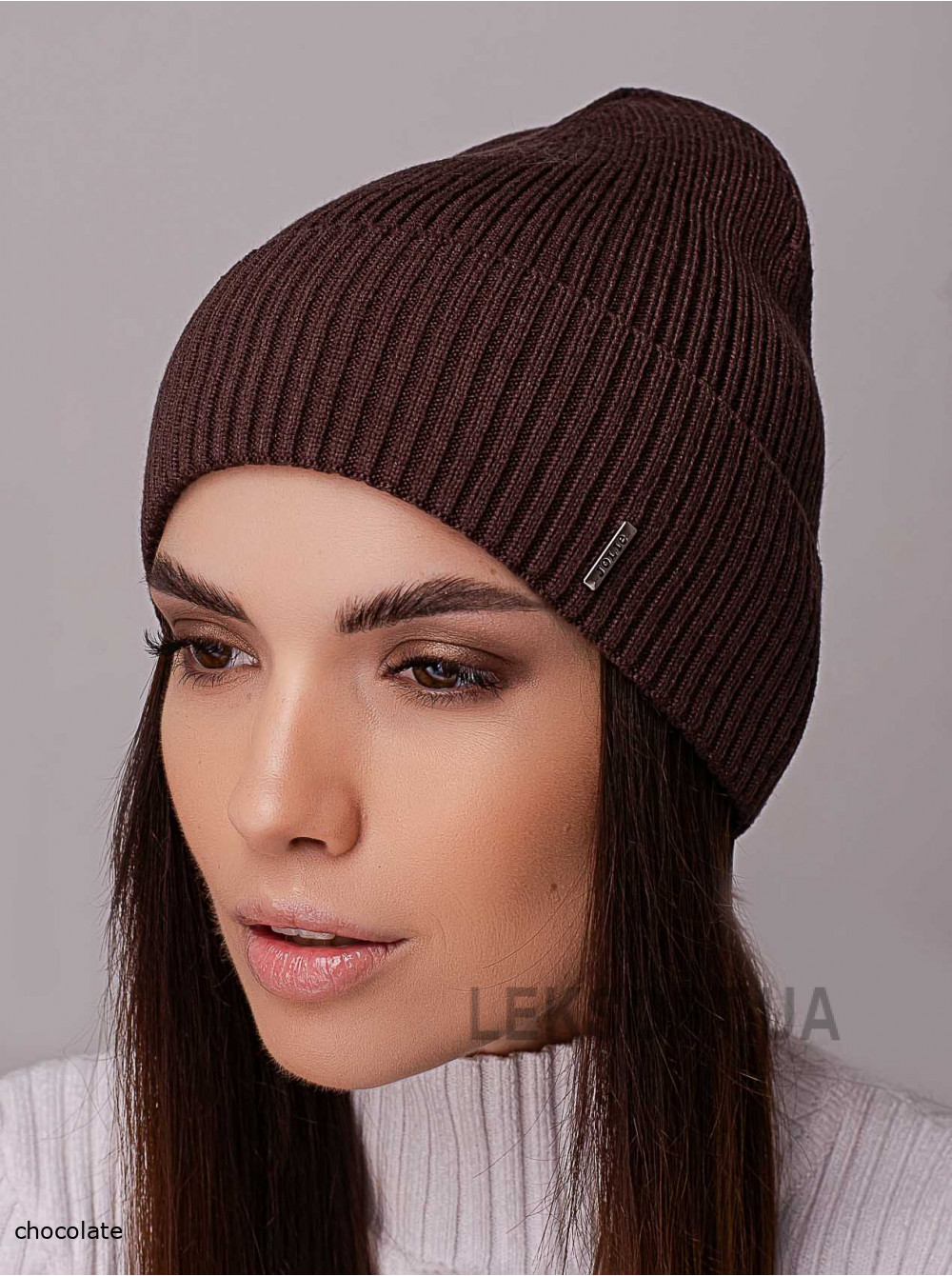 Women's cap with a turn-up Kvest