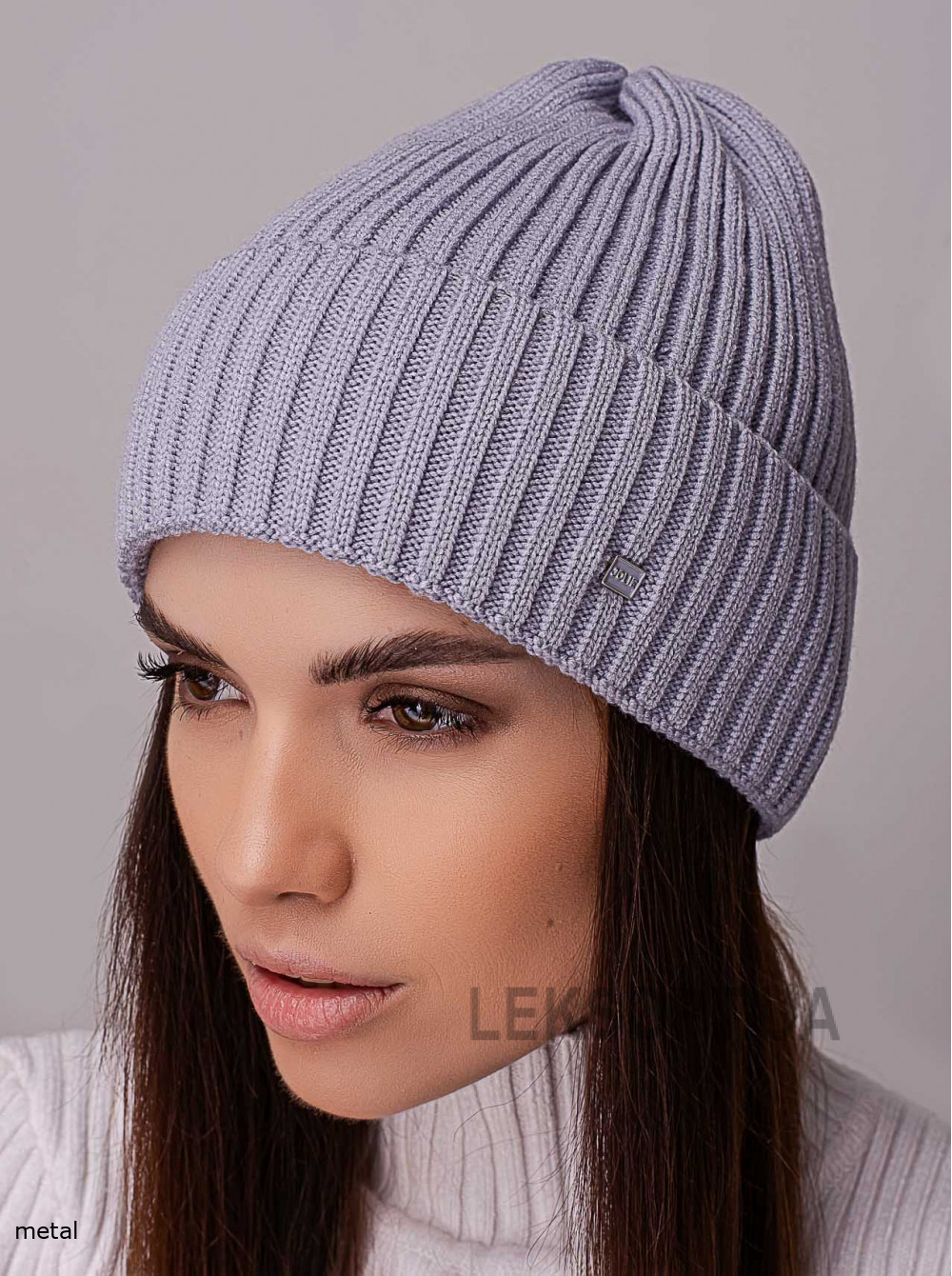 Women's cap Kovel'