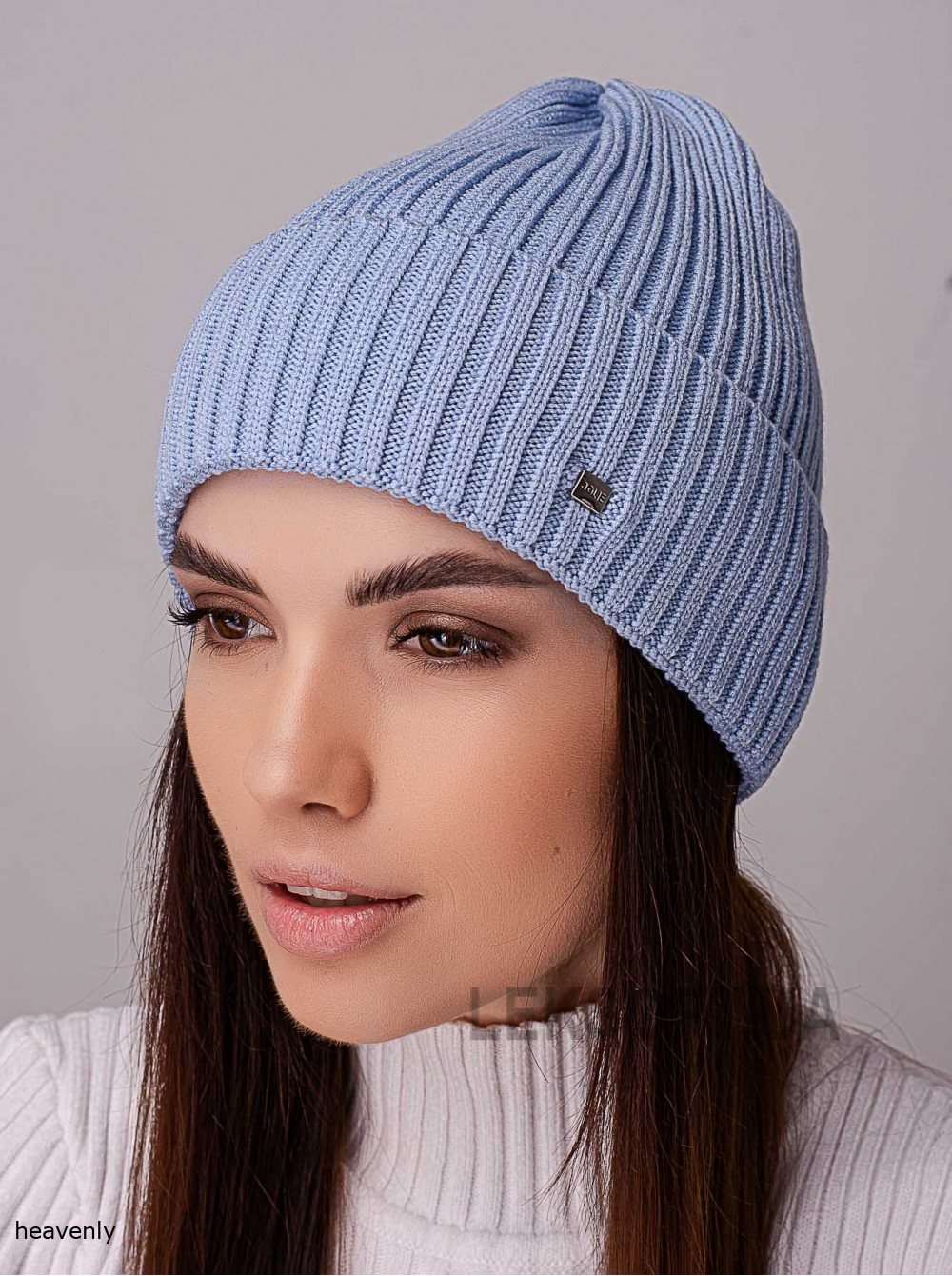 Women's cap Kovel'