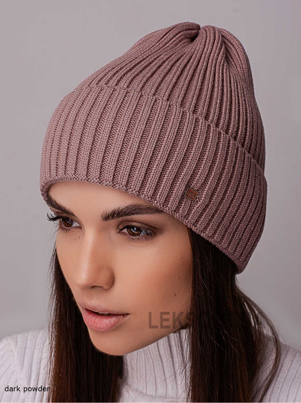 Women's cap Kovel'