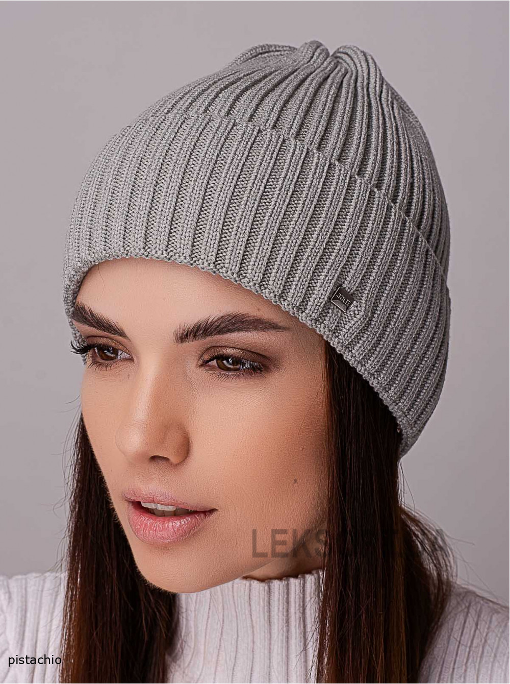 Women's cap Kovel'