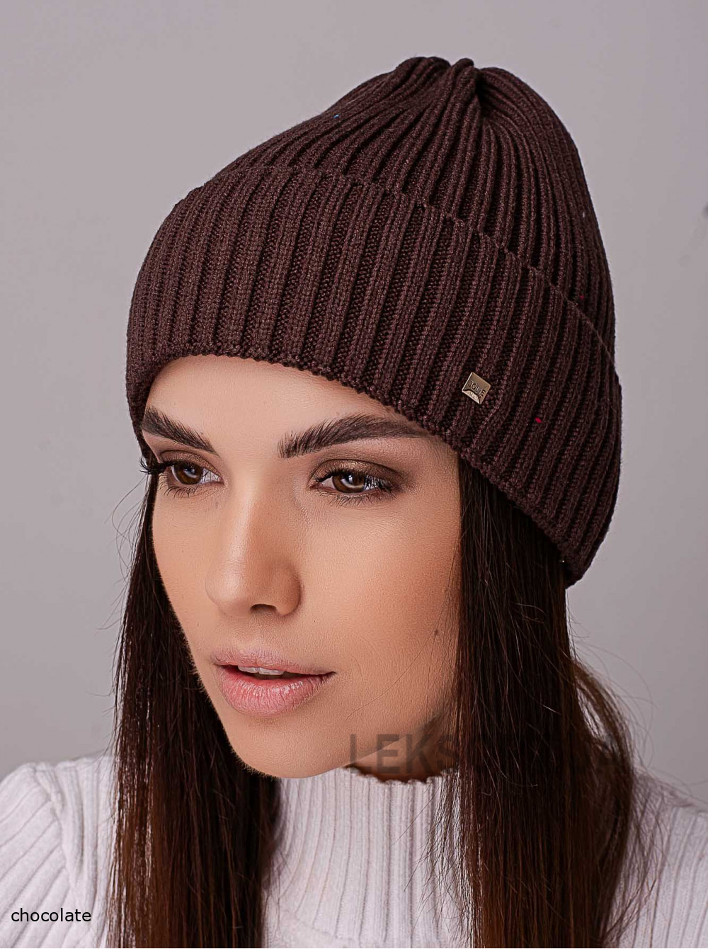 Women's cap Kovel'