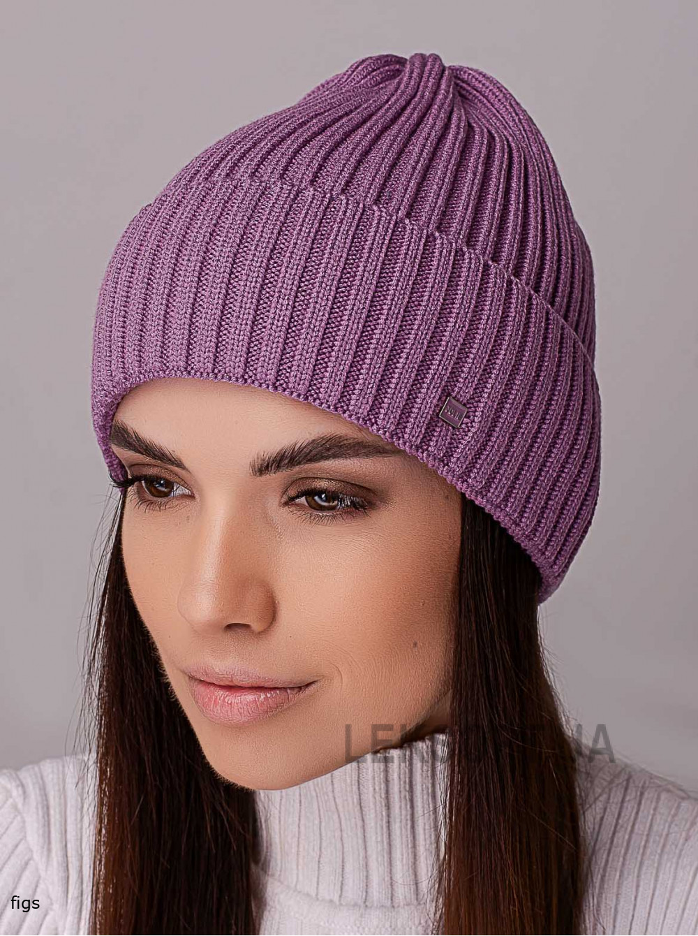 Women's cap Kovel'