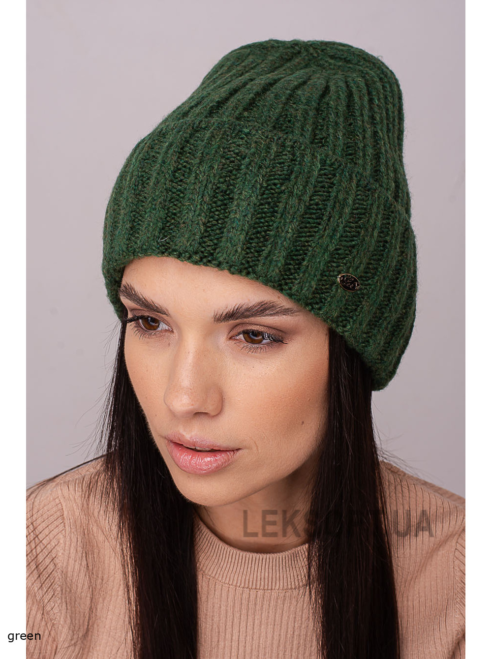 Women's cap with a turn-up Kupava