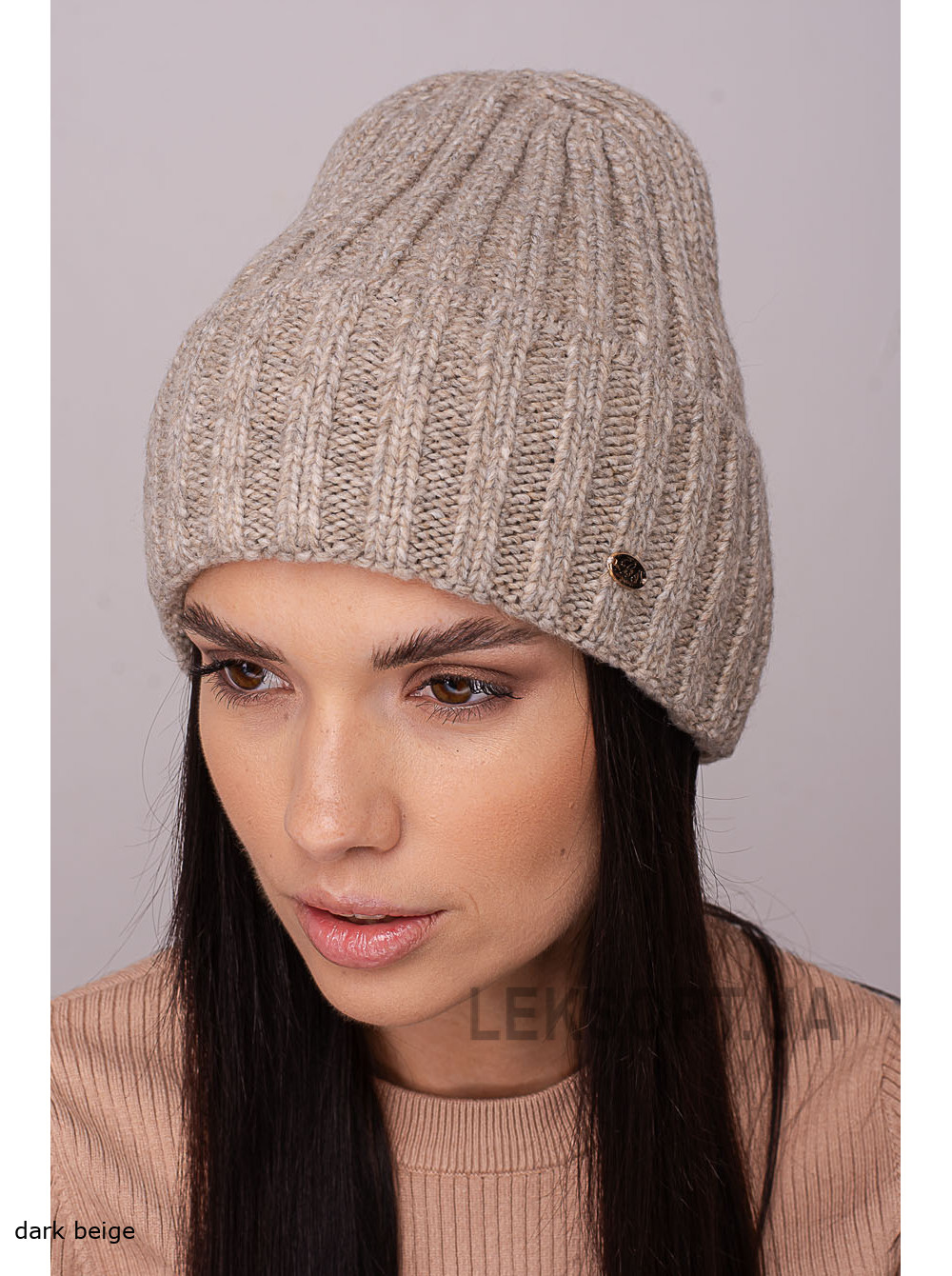 Women's cap with a turn-up Kupava