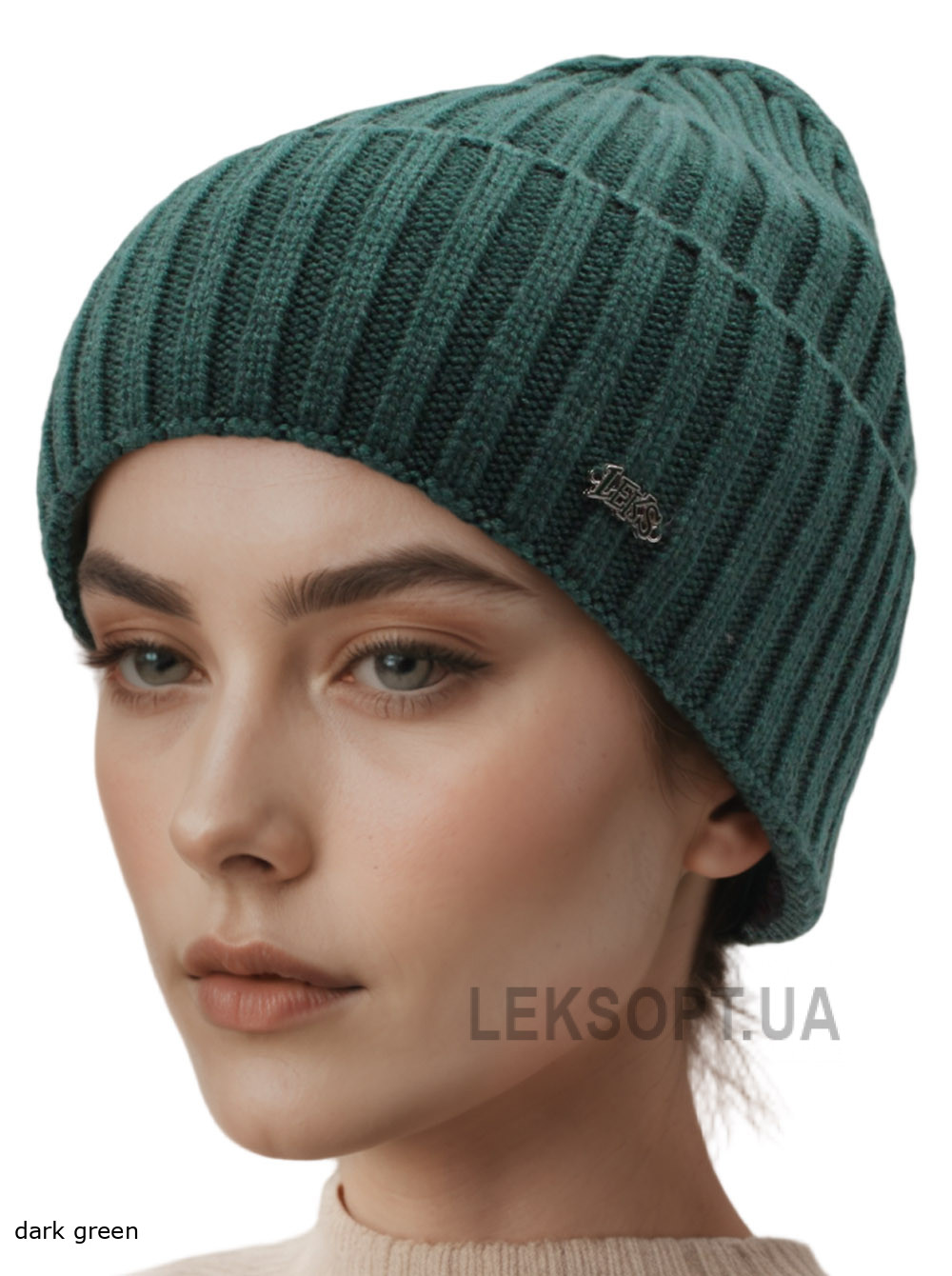 Women's cap with a lapel Mango