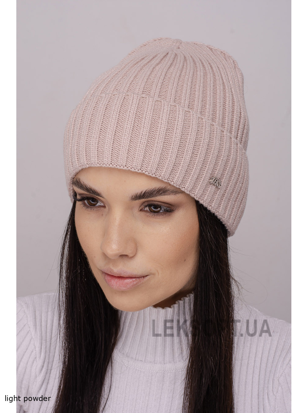 Women's cap with a lapel Mango