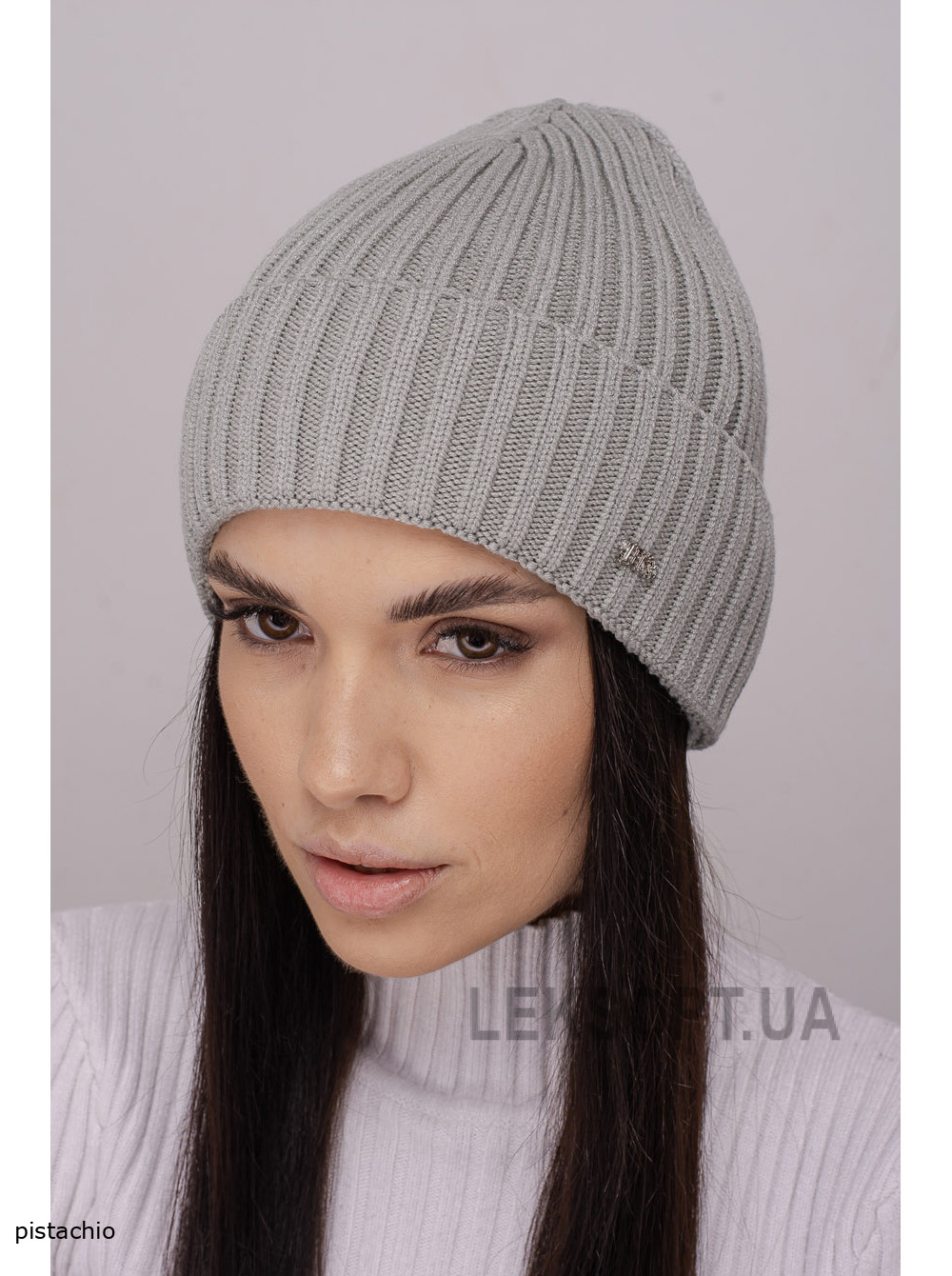 Women's cap with a lapel Mango