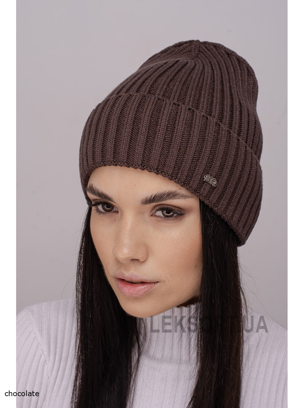 Women's cap with a lapel Mango