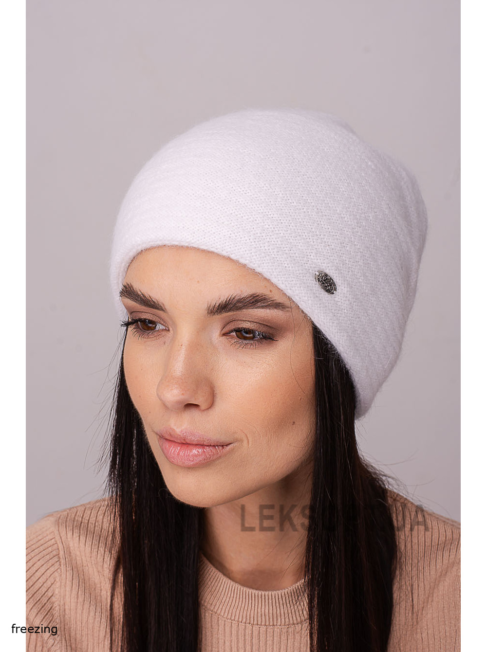 Women's cap Melodiya