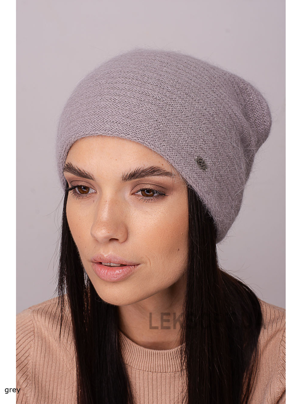 Women's cap Melodiya