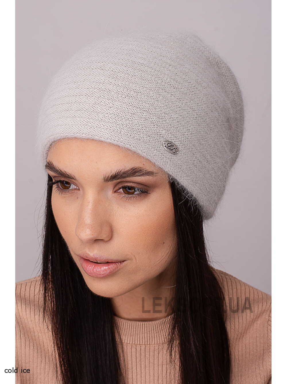 Women's cap Melodiya