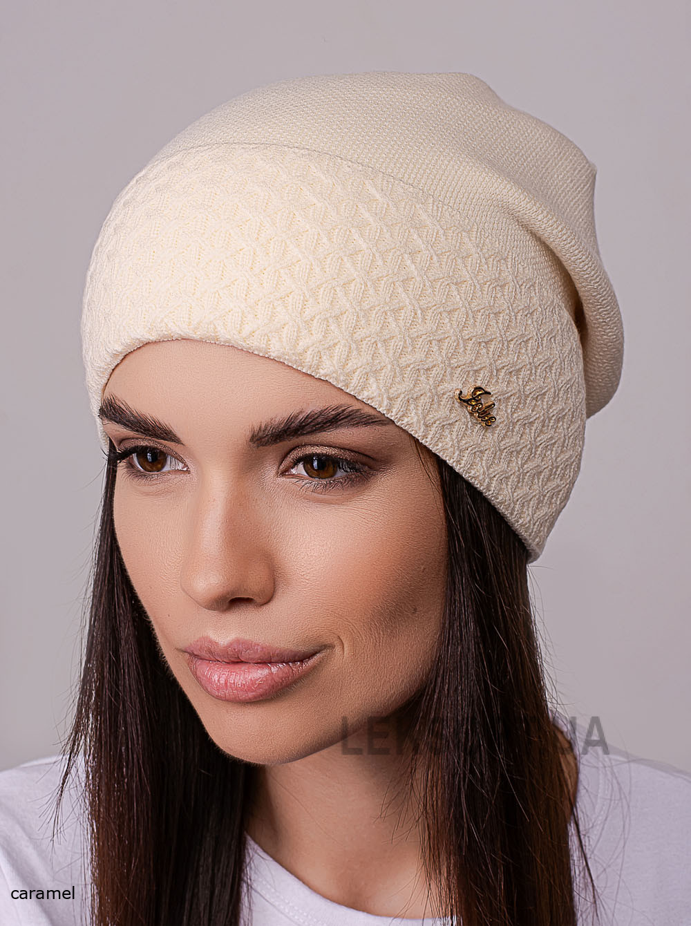 Women's cap Poeziya