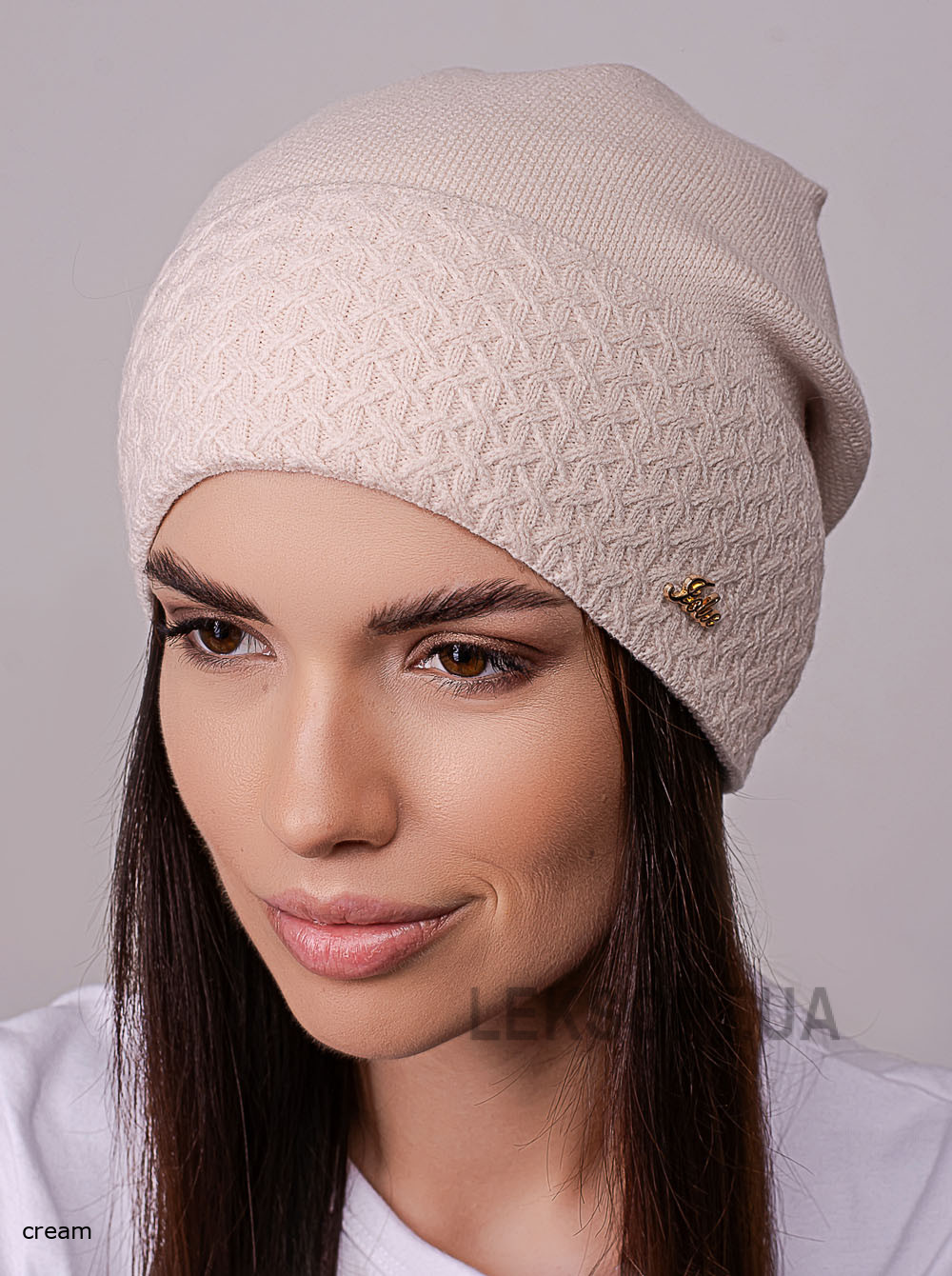 Women's cap Poeziya