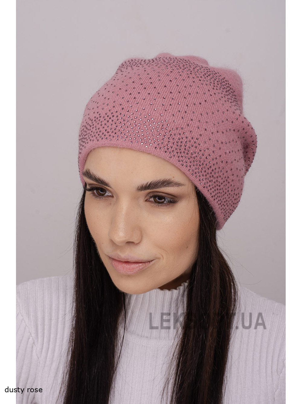 Women's cap Suzir'ya