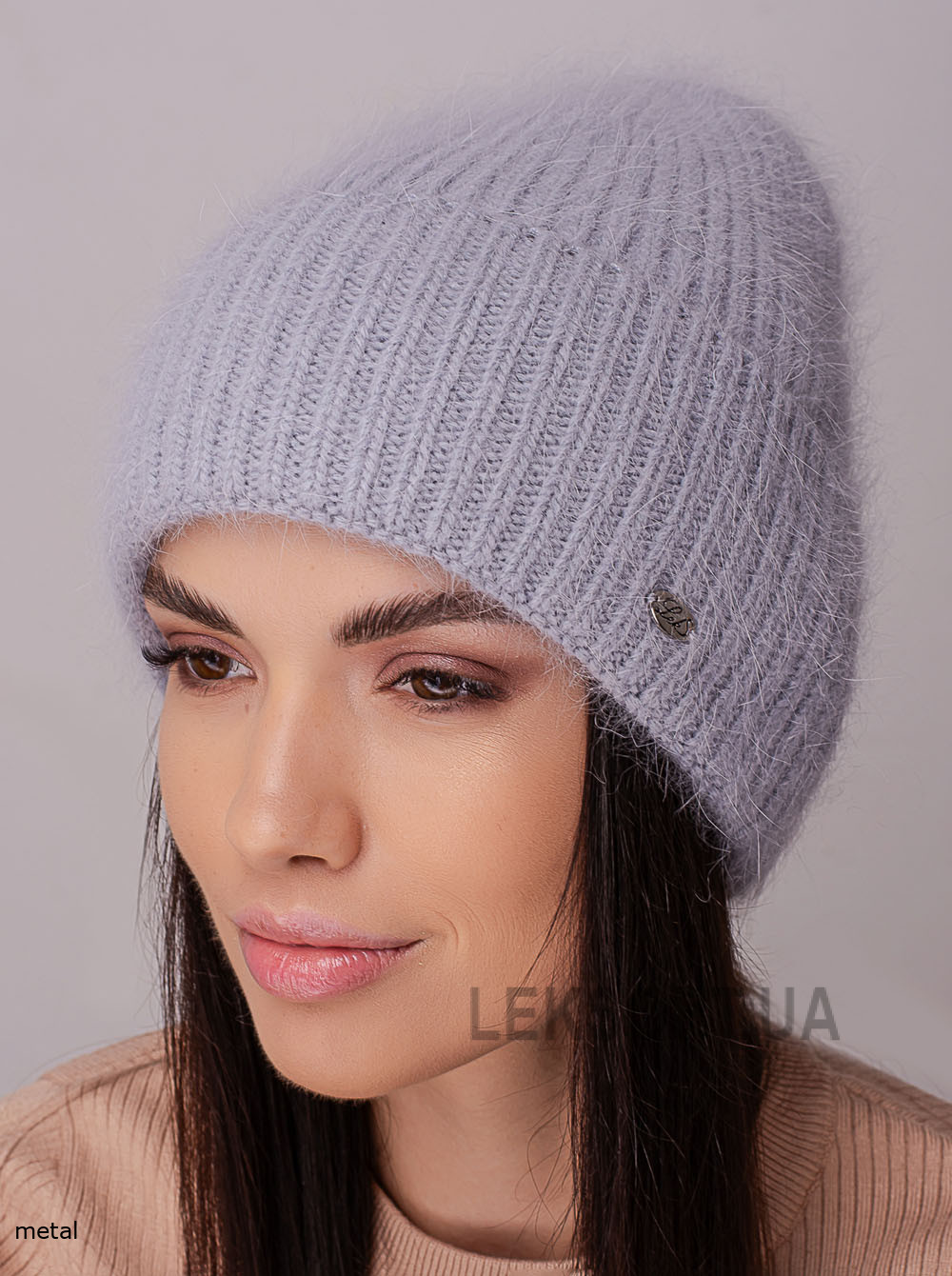 Women's cap Tryufel'