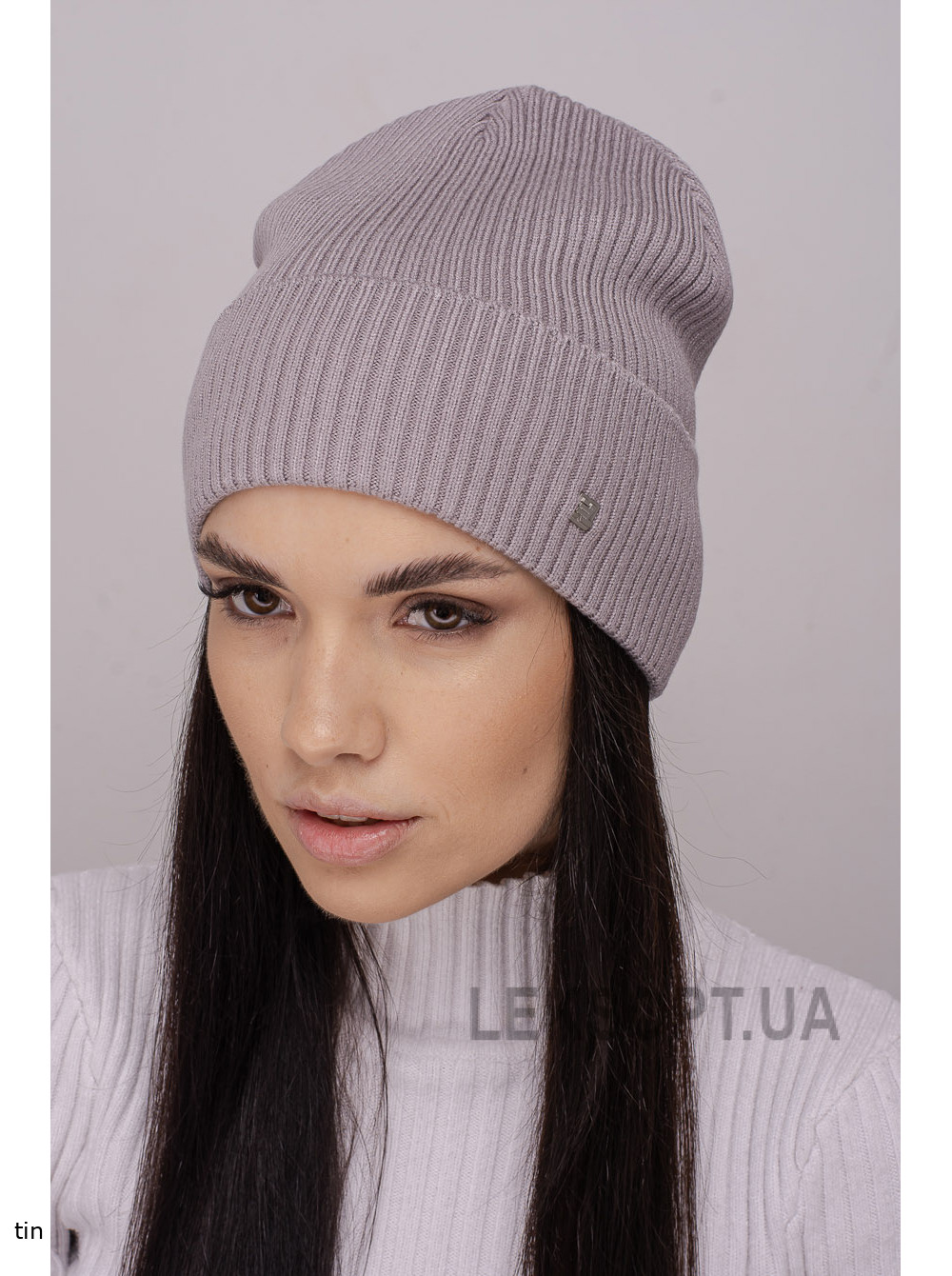 Women's cap with a lapel Feniks