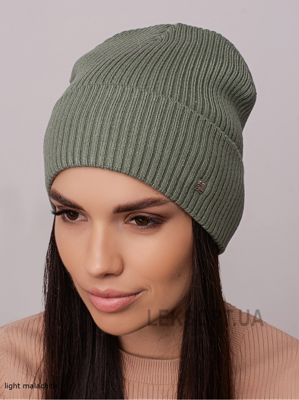Women's cap with a lapel Feniks
