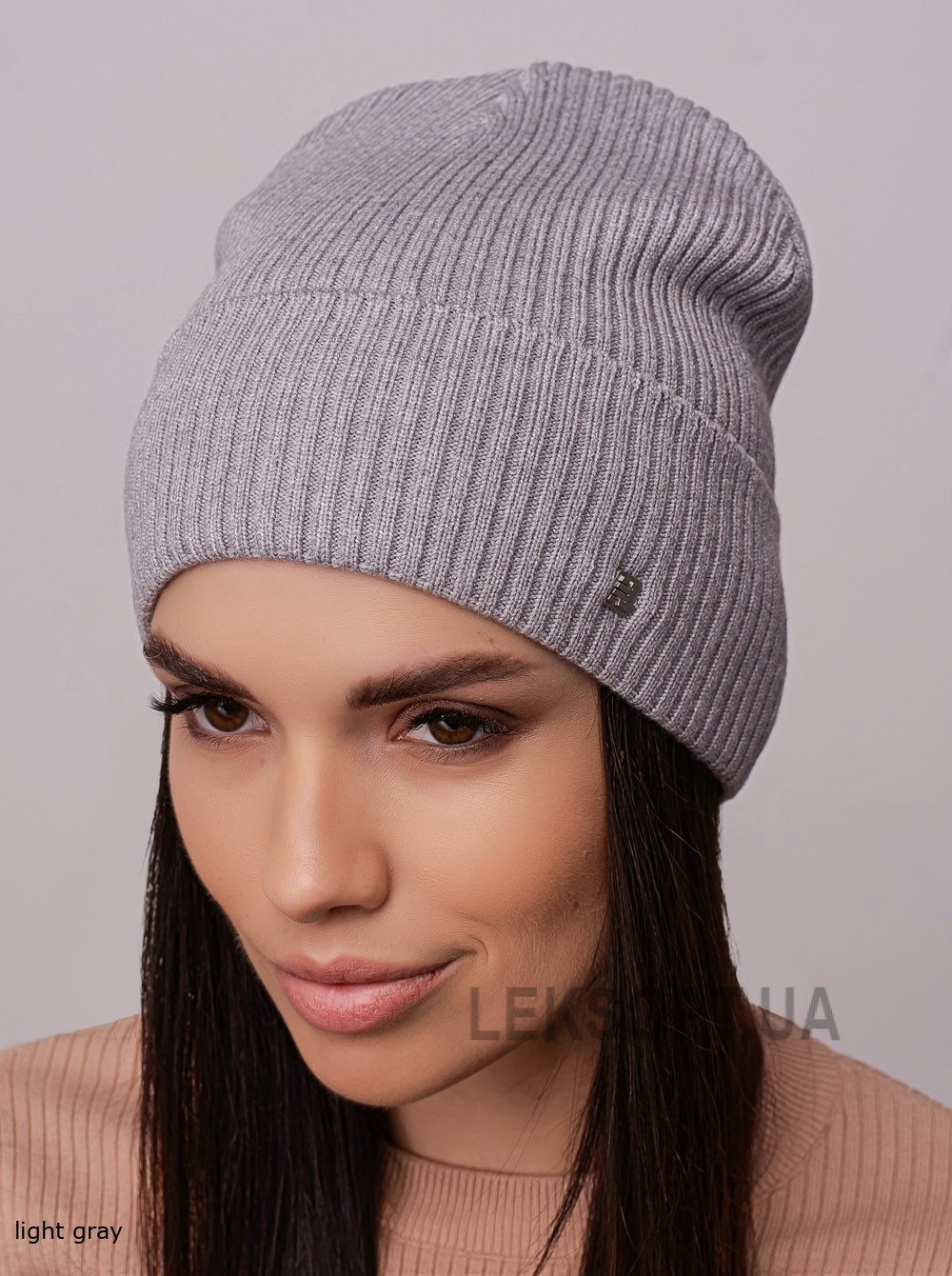 Women's cap with a lapel Feniks