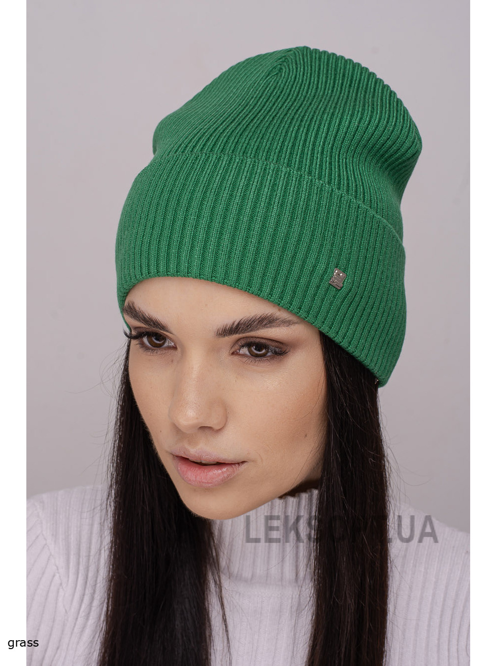 Women's cap with a lapel Feniks