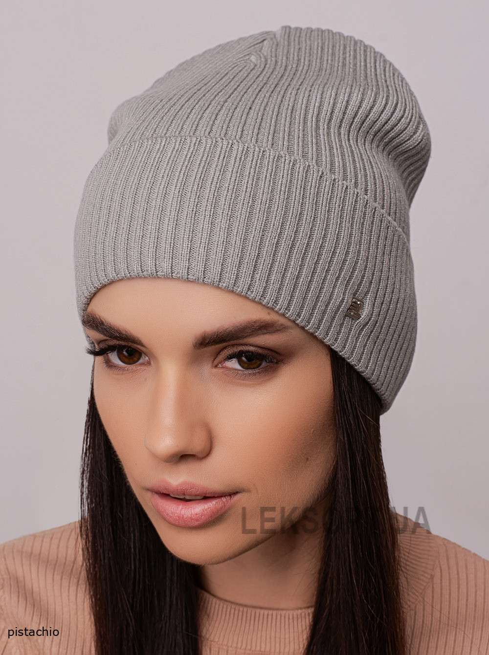 Women's cap with a lapel Feniks