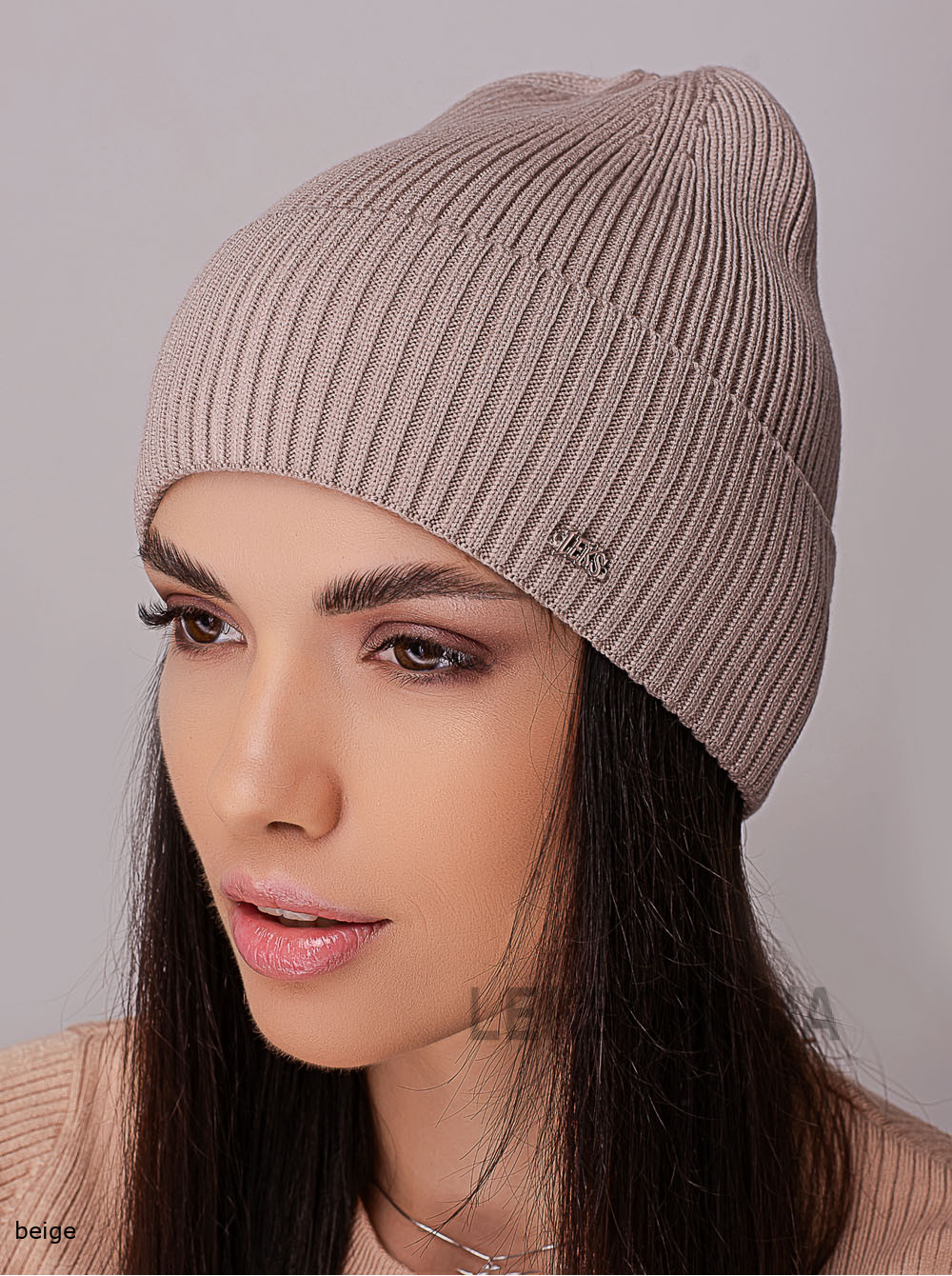 Women's cap with a turn-up Fortuna