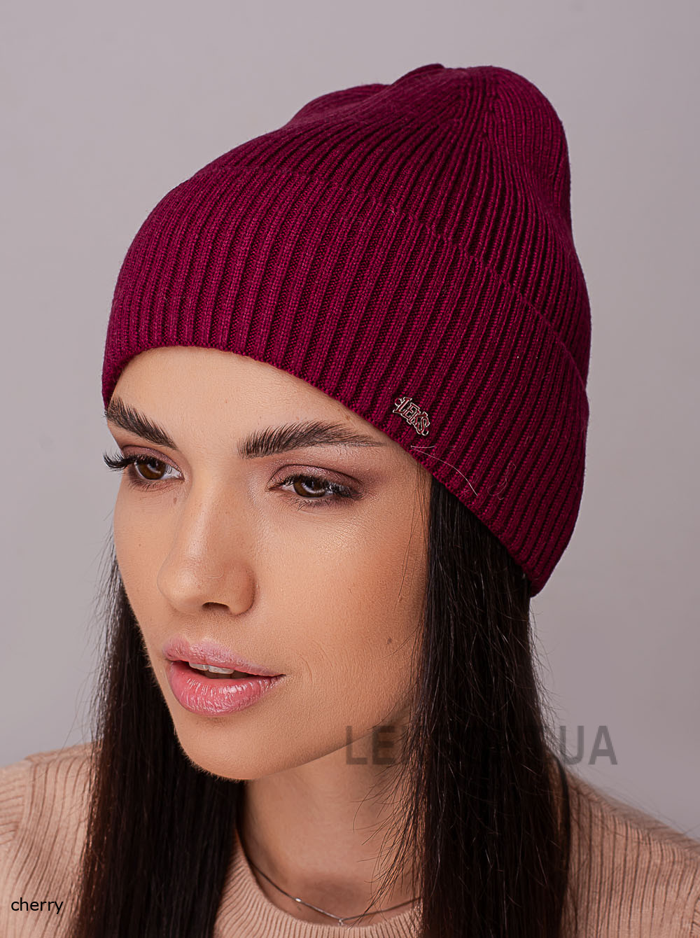 Women's cap with a turn-up Fortuna