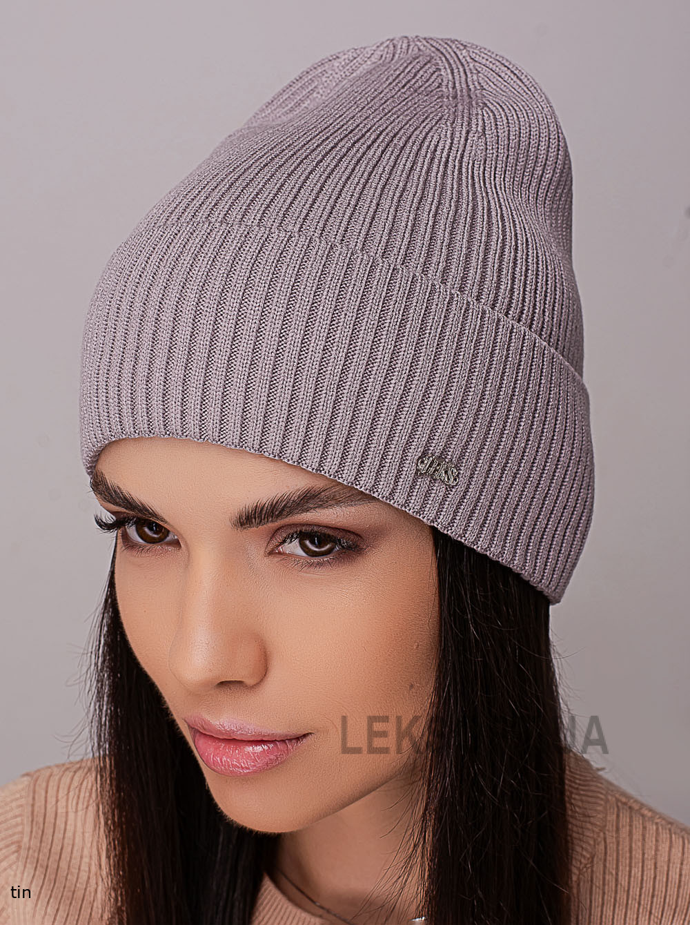 Women's cap with a turn-up Fortuna