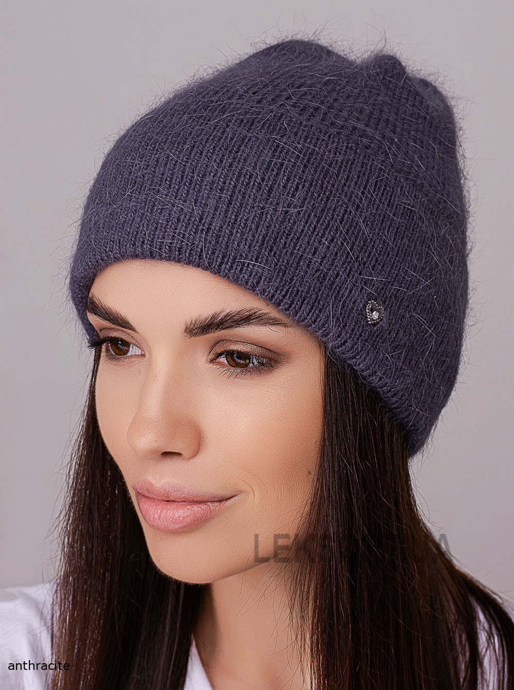 Women's cap with a turn-up Fidzhi